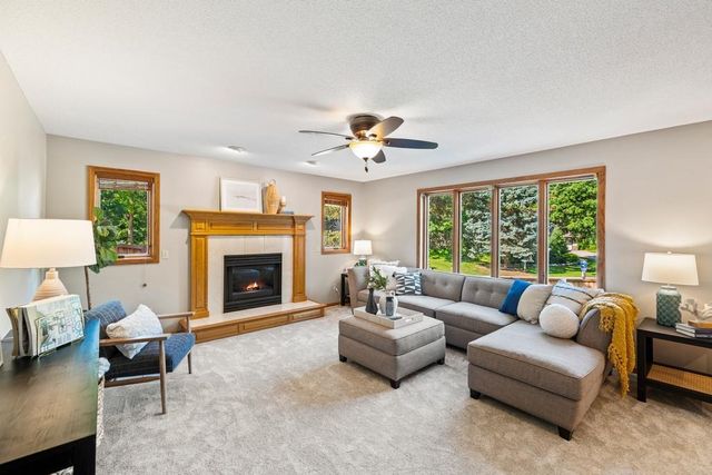 10954 Yukon Avenue S, Bloomington, MN 55438