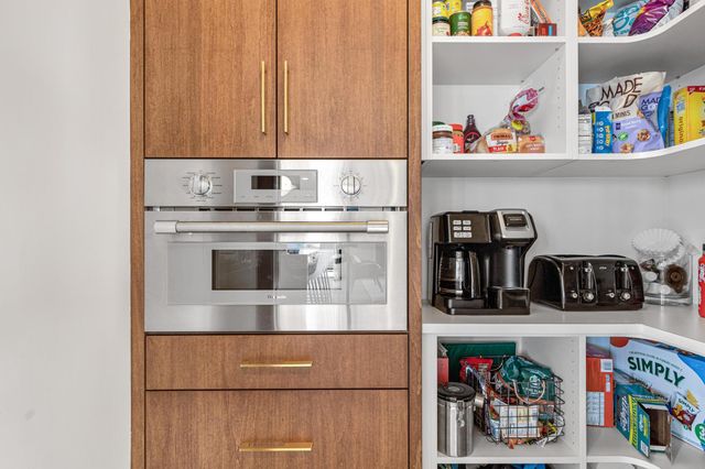 4919 Three Points Boulevard, Mound, MN 55364