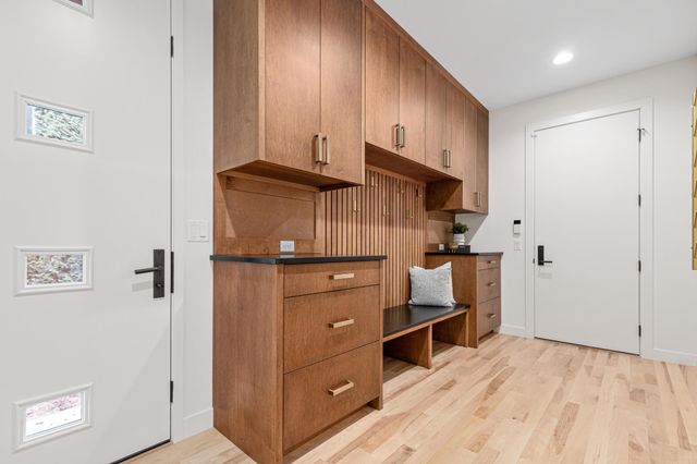 4919 Three Points Boulevard, Mound, MN 55364