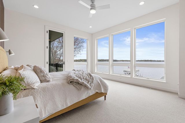 4919 Three Points Boulevard, Mound, MN 55364