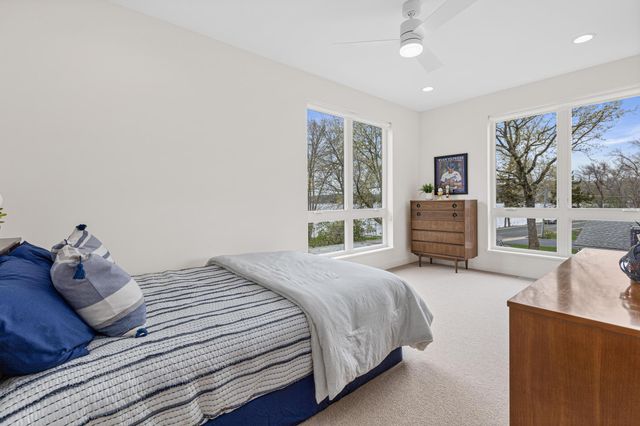 4919 Three Points Boulevard, Mound, MN 55364