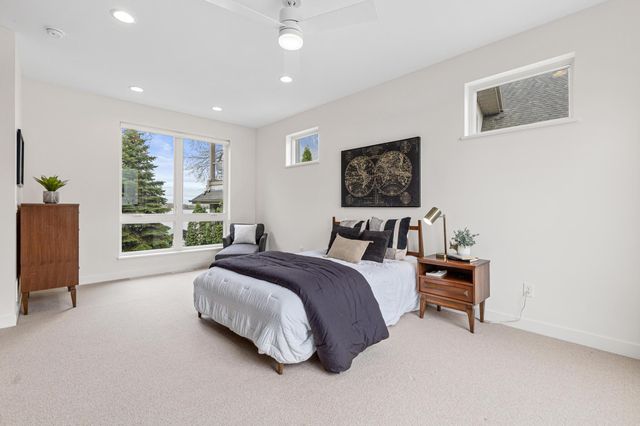 4919 Three Points Boulevard, Mound, MN 55364