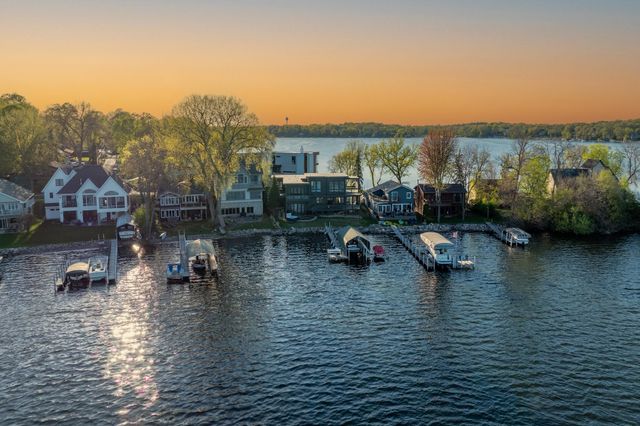 4919 Three Points Boulevard, Mound, MN 55364