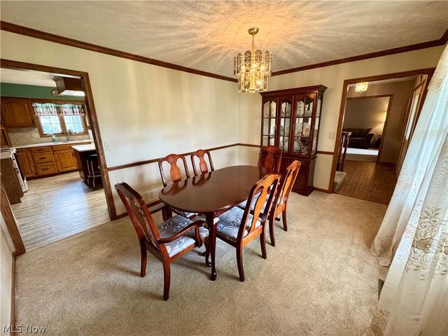 6385 Harbor Drive NW, Canton, OH 44718