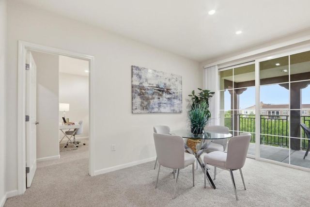 800 S Abel Street 401, Milpitas, CA 95035