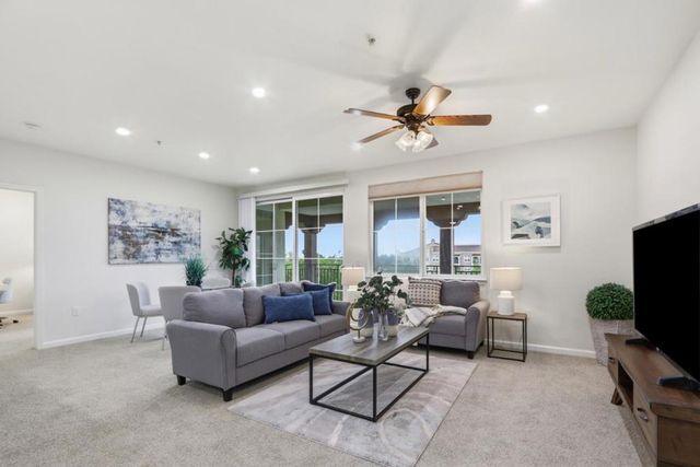 800 S Abel Street 401, Milpitas, CA 95035