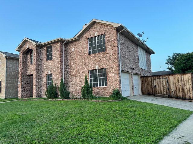 4002 Evinrude Drive, Rowlett, TX 75088