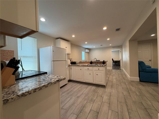 1836 Road 5210, Cleveland, TX 77327
