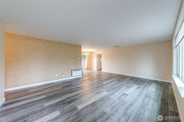 60 Crystal Court, Sequim, WA 98382