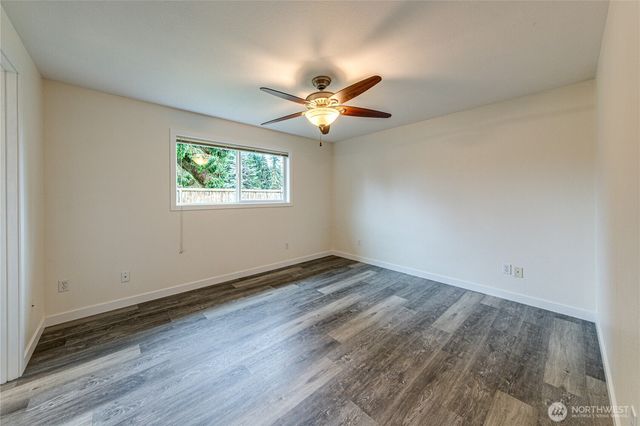 60 Crystal Court, Sequim, WA 98382