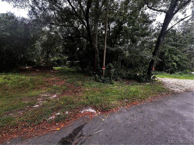185 N West Avenue, Inverness, FL 34453
