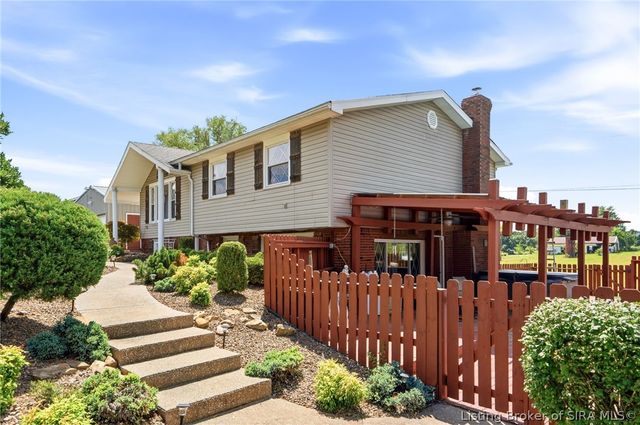 4593 Raymond Road NE, Corydon, IN 47112