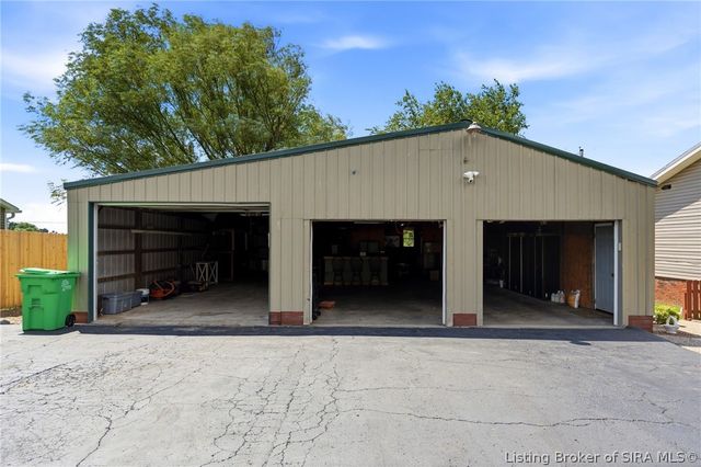 4593 Raymond Road NE, Corydon, IN 47112