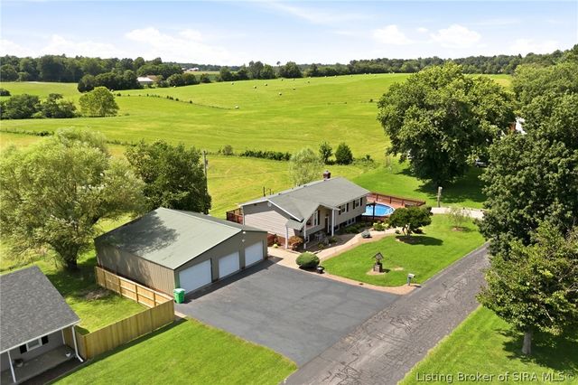 4593 Raymond Road NE, Corydon, IN 47112
