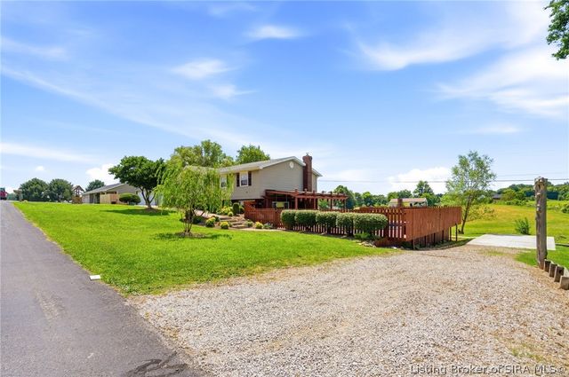 4593 Raymond Road NE, Corydon, IN 47112