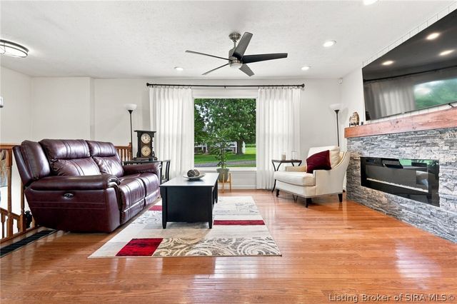 4593 Raymond Road NE, Corydon, IN 47112