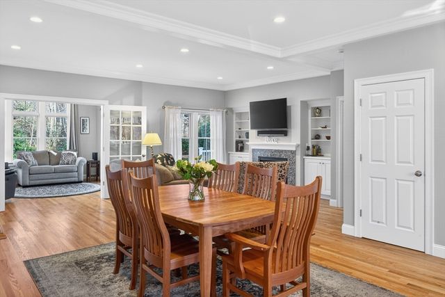 18 Sleeping Dog Path, Yarmouth, MA 02675