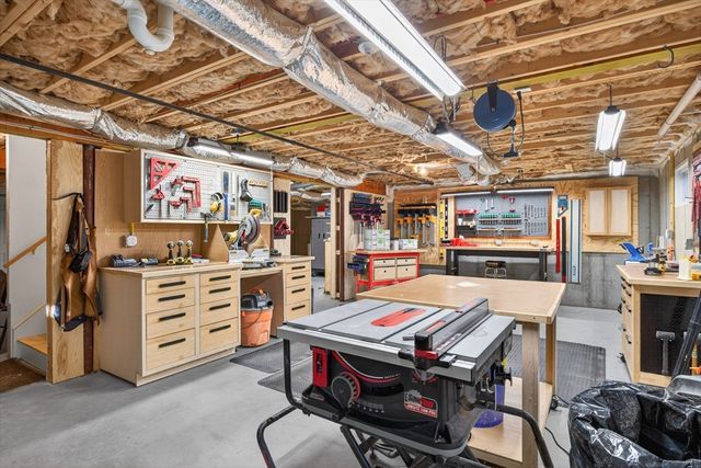 18 Sleeping Dog Path, Yarmouth, MA 02675