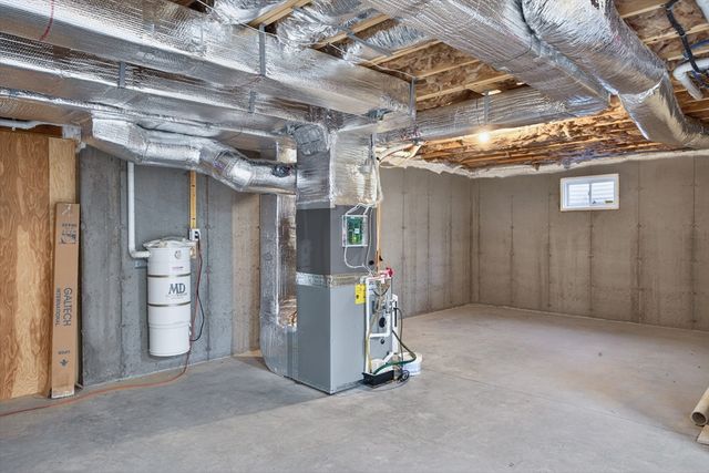 18 Sleeping Dog Path, Yarmouth, MA 02675