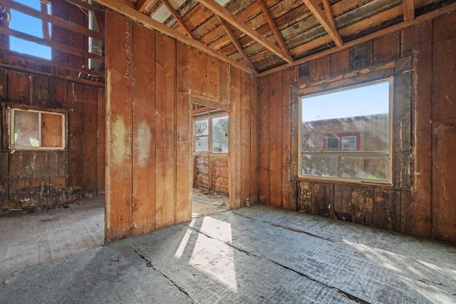 48 Boston Aly, Sutter Creek, CA 95685