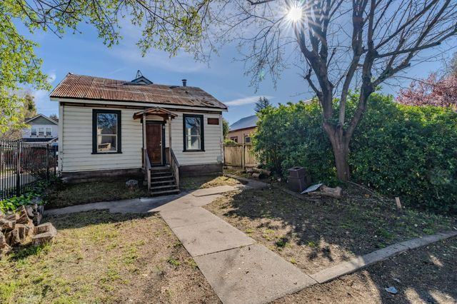 48 Boston Aly, Sutter Creek, CA 95685