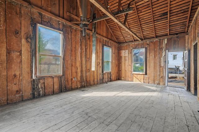 48 Boston Aly, Sutter Creek, CA 95685