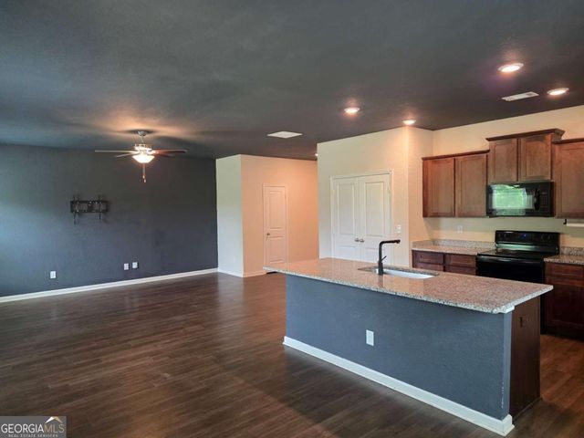 3819 Saddle Hill Way, Douglasville, GA 30135