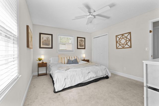 608 E 3rd North Street, Summerville, SC 29485