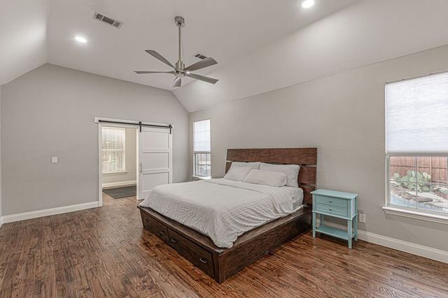 4209 Pinecreek Drive, Rowlett, TX 75088