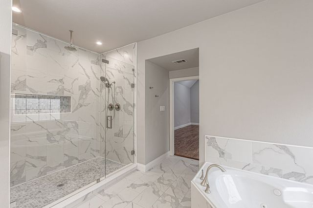 4209 Pinecreek Drive, Rowlett, TX 75088