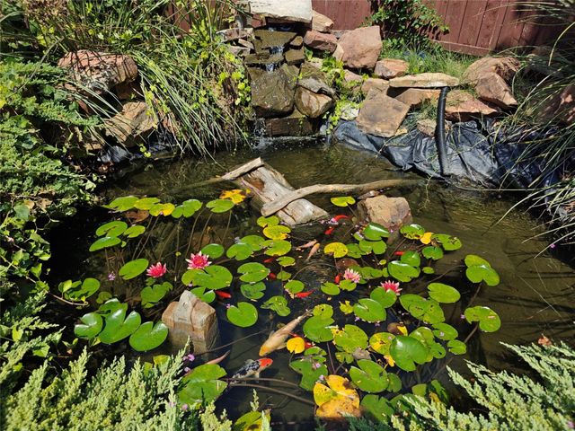 4209 Pinecreek Drive, Rowlett, TX 75088