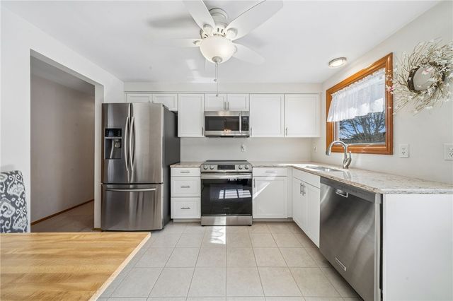 1435 Great Oak, Scott Twp, PA 15220