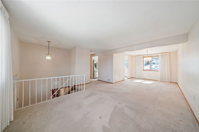 1435 Great Oak, Scott Twp, PA 15220