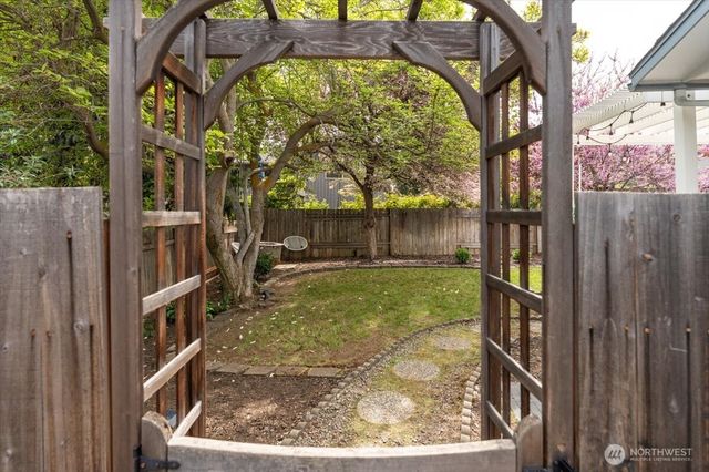 1711 Lexington Place, Wenatchee, WA 98801