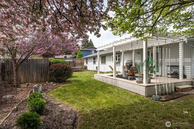 1711 Lexington Place, Wenatchee, WA 98801