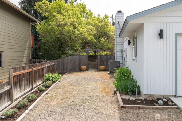 1711 Lexington Place, Wenatchee, WA 98801