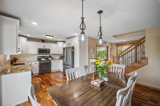 237 19th Street SW, Altoona, IA 50009