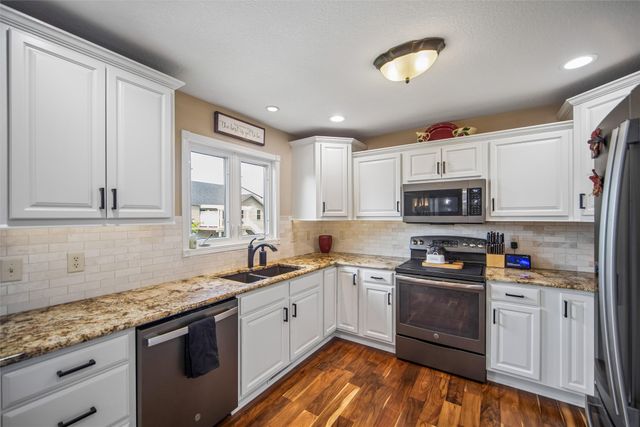 237 19th Street SW, Altoona, IA 50009
