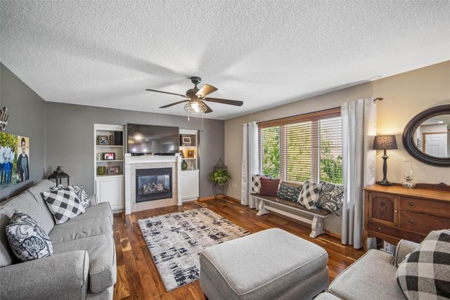 237 19th Street SW, Altoona, IA 50009