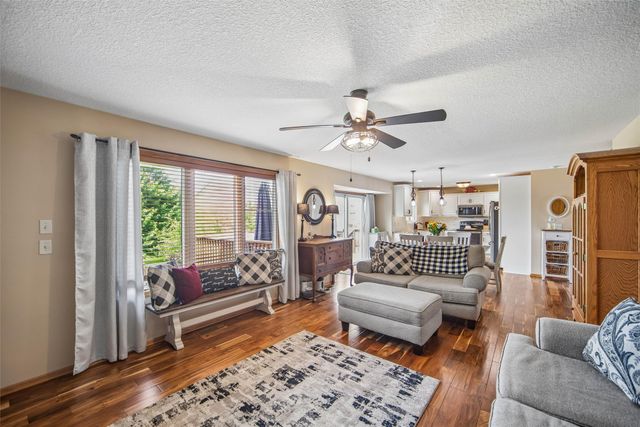 237 19th Street SW, Altoona, IA 50009