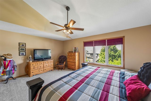 237 19th Street SW, Altoona, IA 50009