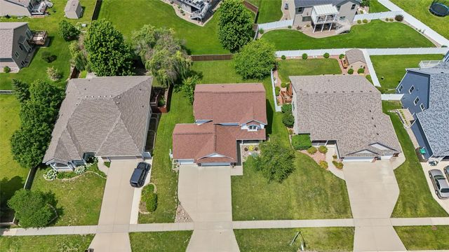 237 19th Street SW, Altoona, IA 50009
