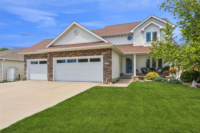 237 19th Street SW, Altoona, IA 50009