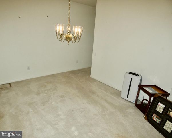 61 ROSE HILL DR, Bear, DE 19701