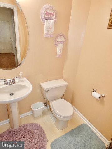 61 ROSE HILL DR, Bear, DE 19701