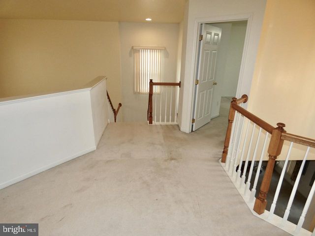 61 ROSE HILL DR, Bear, DE 19701