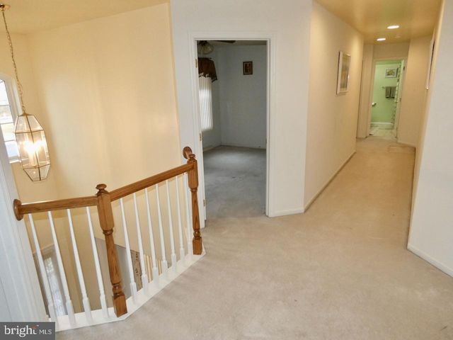 61 ROSE HILL DR, Bear, DE 19701