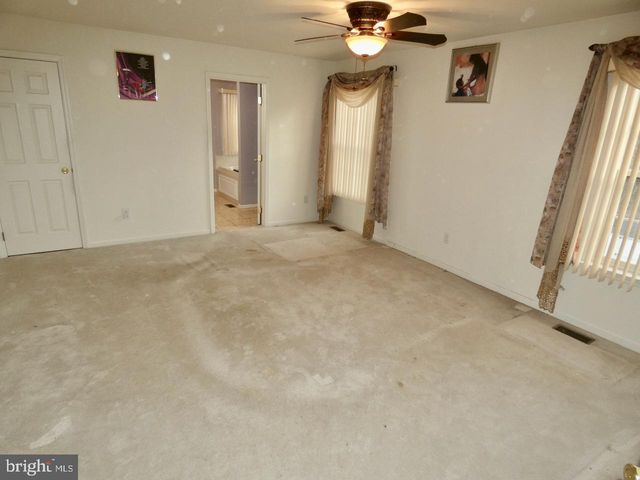 61 ROSE HILL DR, Bear, DE 19701