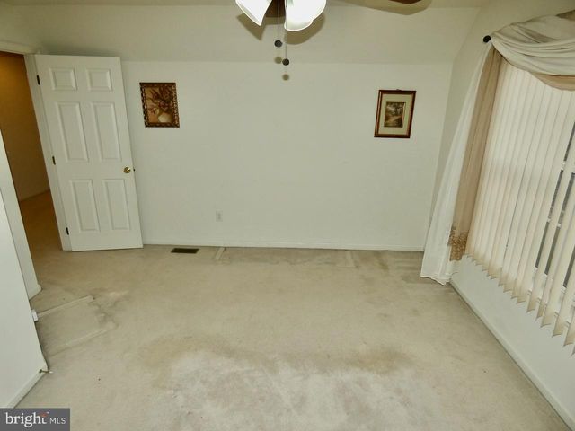 61 ROSE HILL DR, Bear, DE 19701