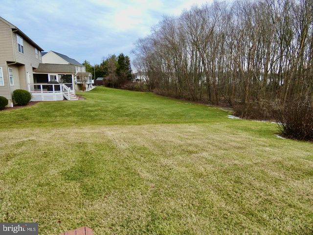 61 ROSE HILL DR, Bear, DE 19701